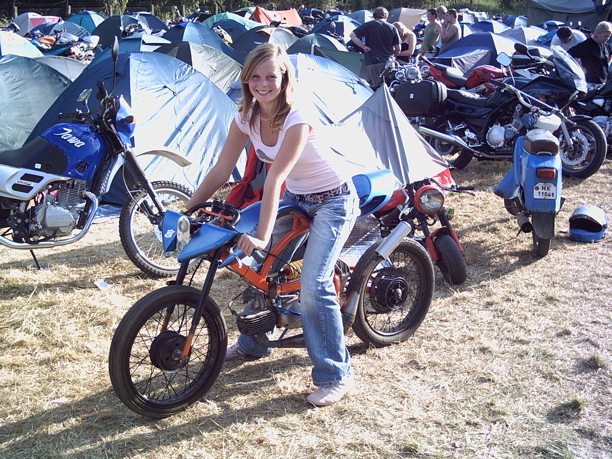 PICT0004.JPG
